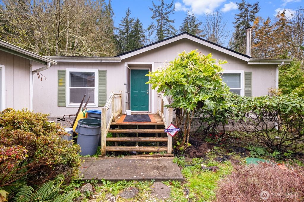 Photo of 20481 Stephen Drive NE, Kingston, WA 98346 (MLS # 2455735)