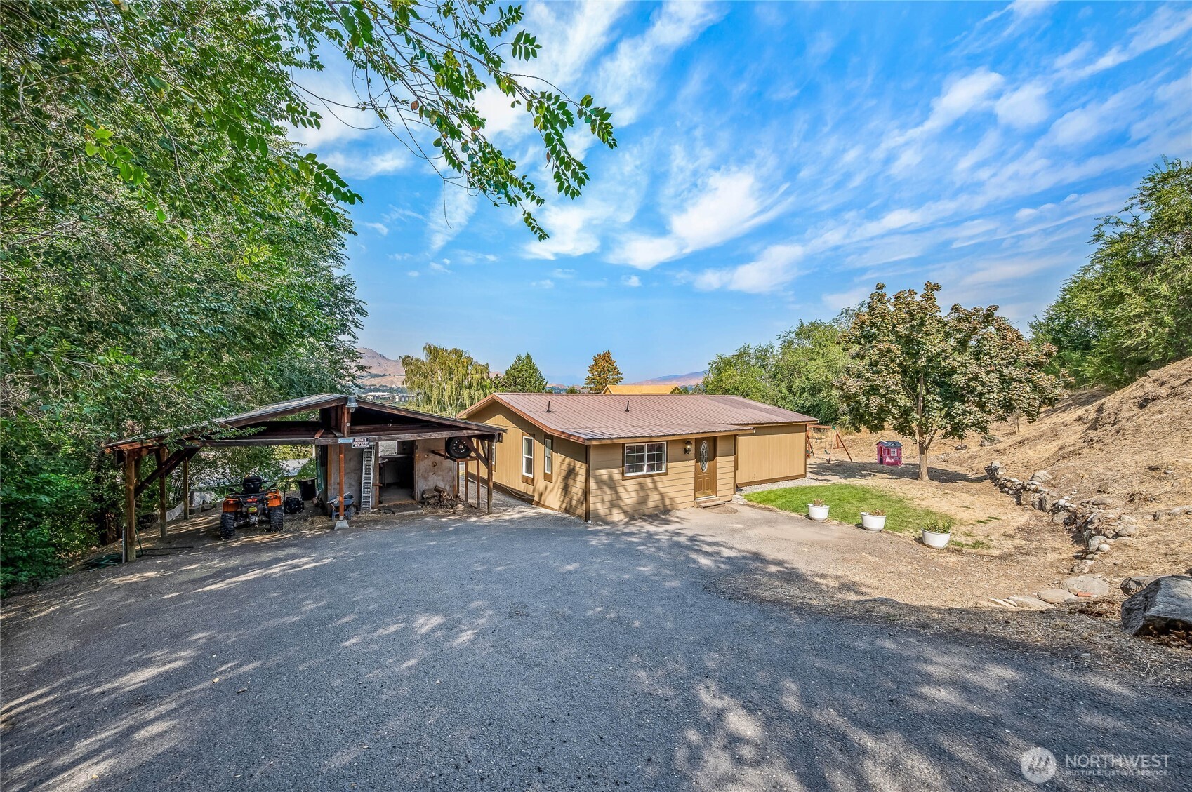 2152 Sunset Hwy