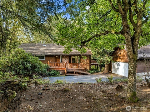 Photo of 28327 183rd Avenue SE, Kent, WA 98042 (MLS # 2594436)