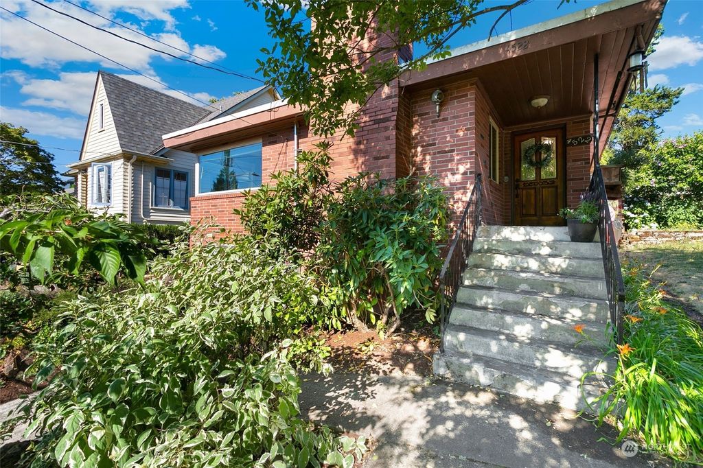 Photo of 4522 50th Avenue S, Seattle, WA 98118 (MLS # 2142321)