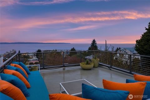 Photo of 3501 NW 67th Street, Seattle, WA 98117 (MLS # 2489842)