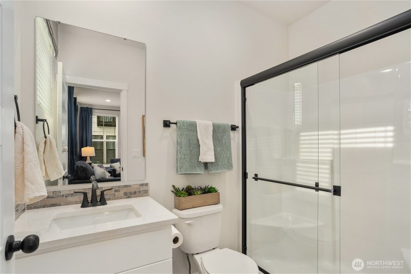 12053 127th Avenue E 82