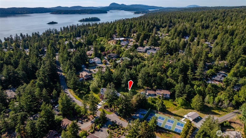 689 Sitka Place
