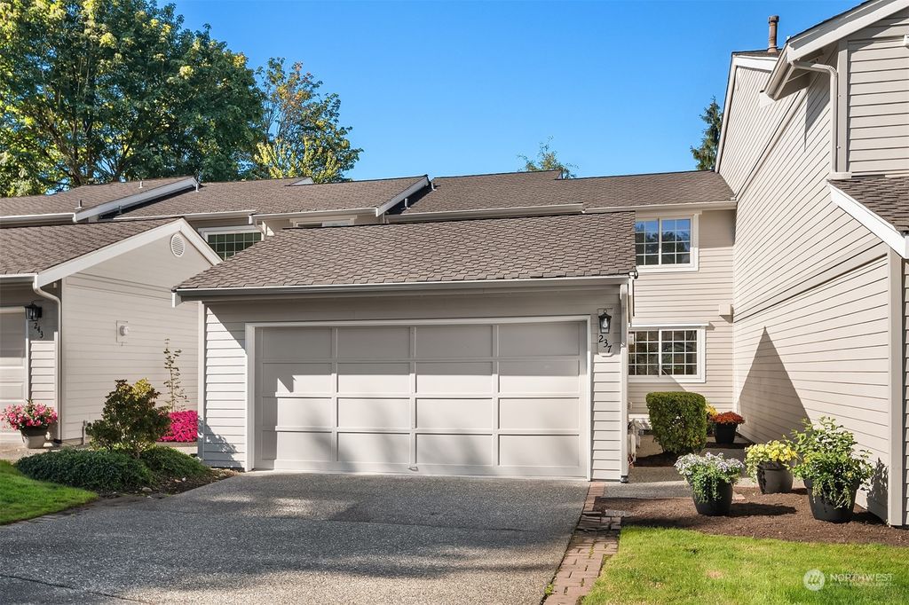 Photo of 237 145th Place SE, Bellevue, WA 98007 (MLS # 2164917)