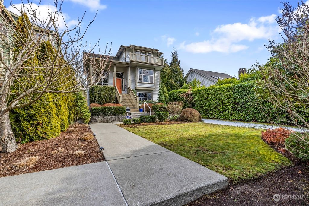Photo of 7122 36th Avenue SW, Seattle, WA 98126 (MLS # 2039798)