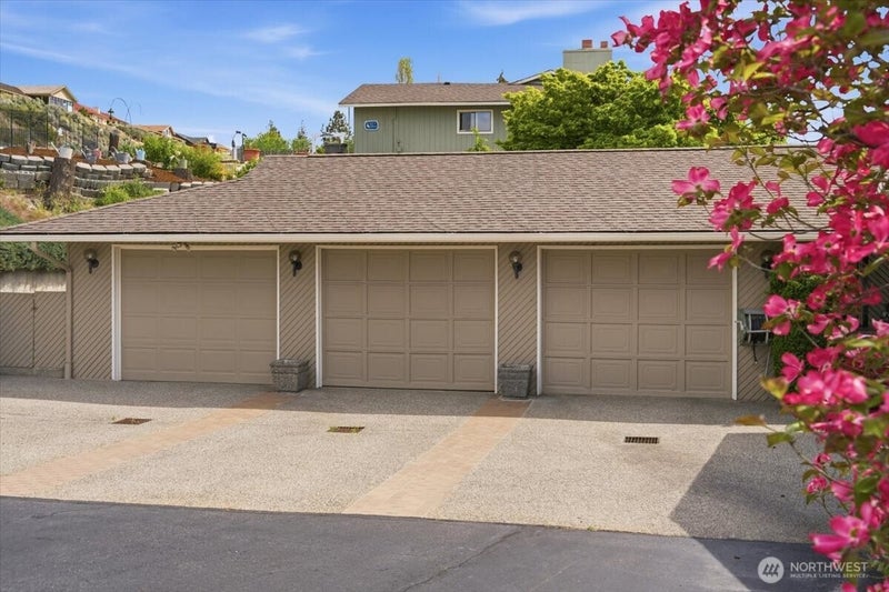 602 Daniels Drive