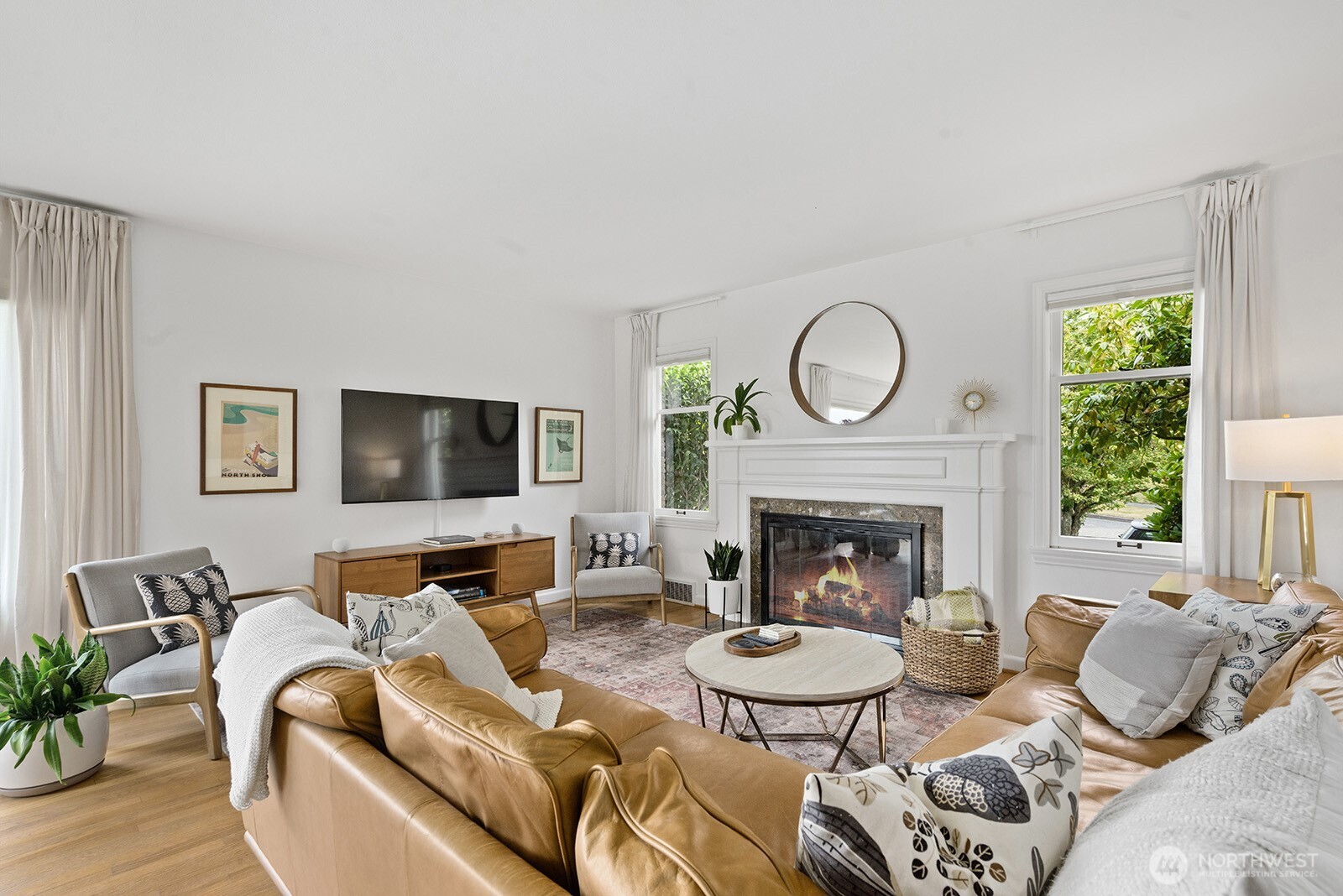 1604 28th Avenue W