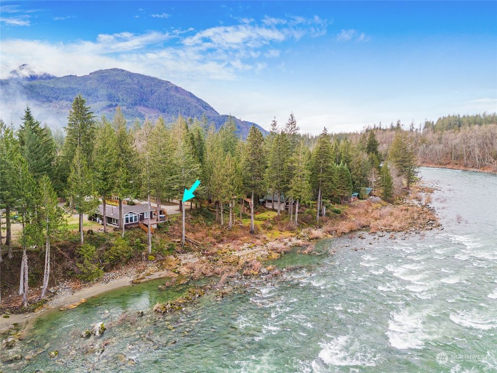 Photo of 44725 Fir Road, Gold Bar, WA 98251 (MLS # 2184438)
