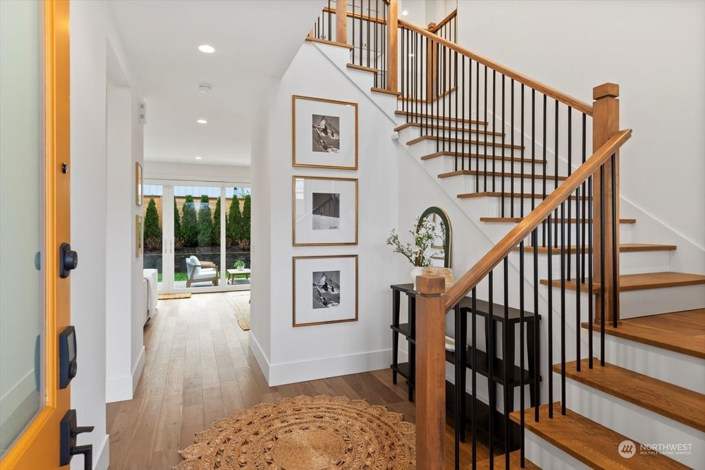 listing image 9361564859564293545