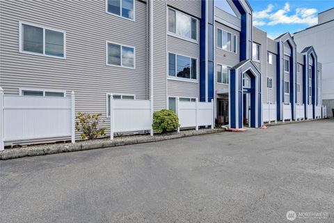 25 N Broadway 308 Tacoma WA 98403