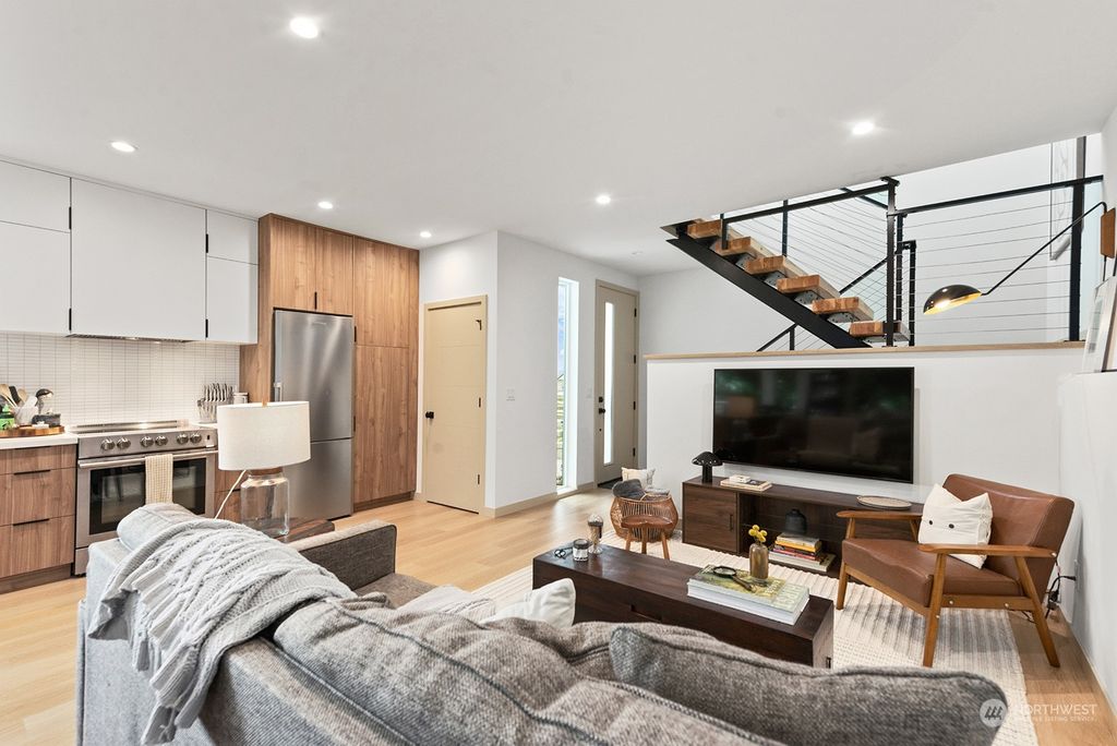 Photo of 3805 35th Avenue W, Seattle, WA 98199 (MLS # 2310313)