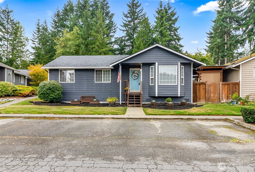 Photo of 1419 128th Drive NE #9A, Lake Stevens, WA 98258 (MLS # 2414179)