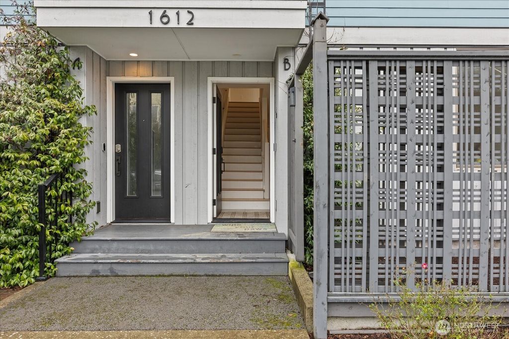 Photo of 1612 California Avenue SW #B, Seattle, WA 98116 (MLS # 2475939)