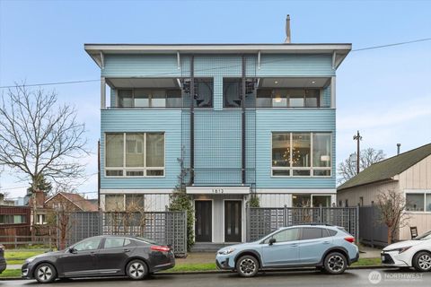 Photo of 1612 California Avenue SW #B, Seattle, WA 98116 (MLS # 2475939)