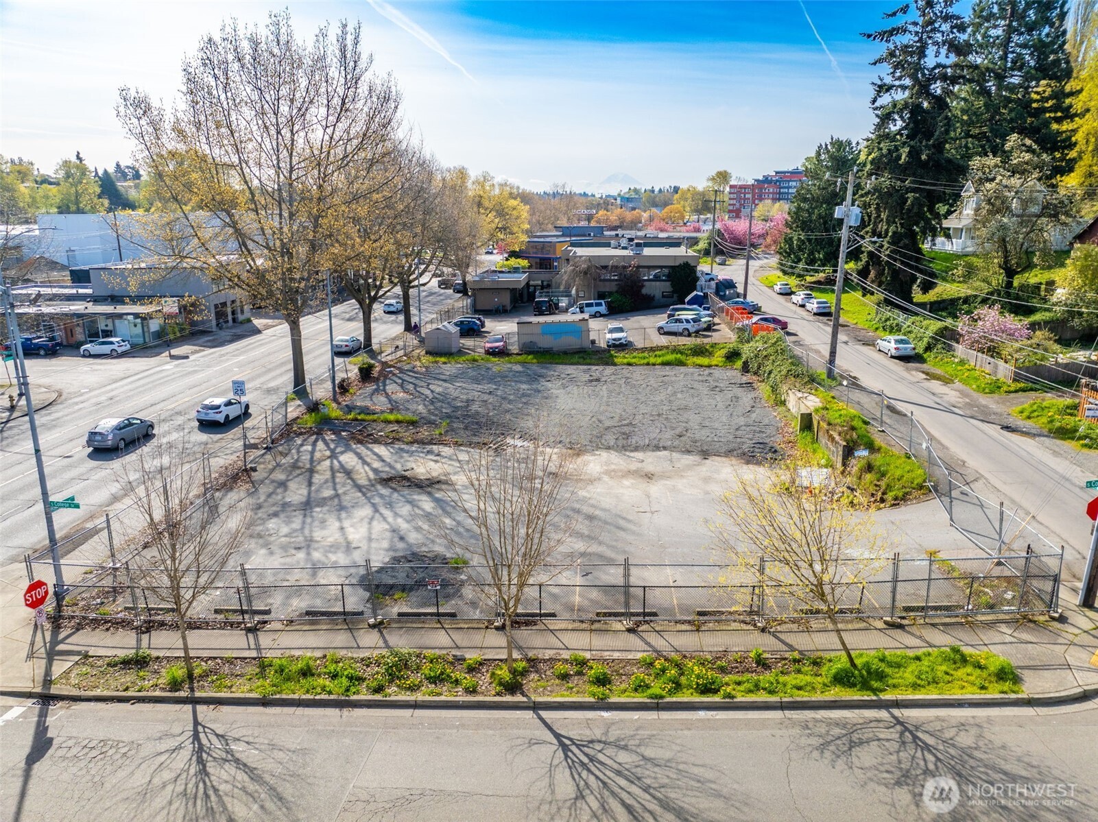 2307 Rainier Avenue S