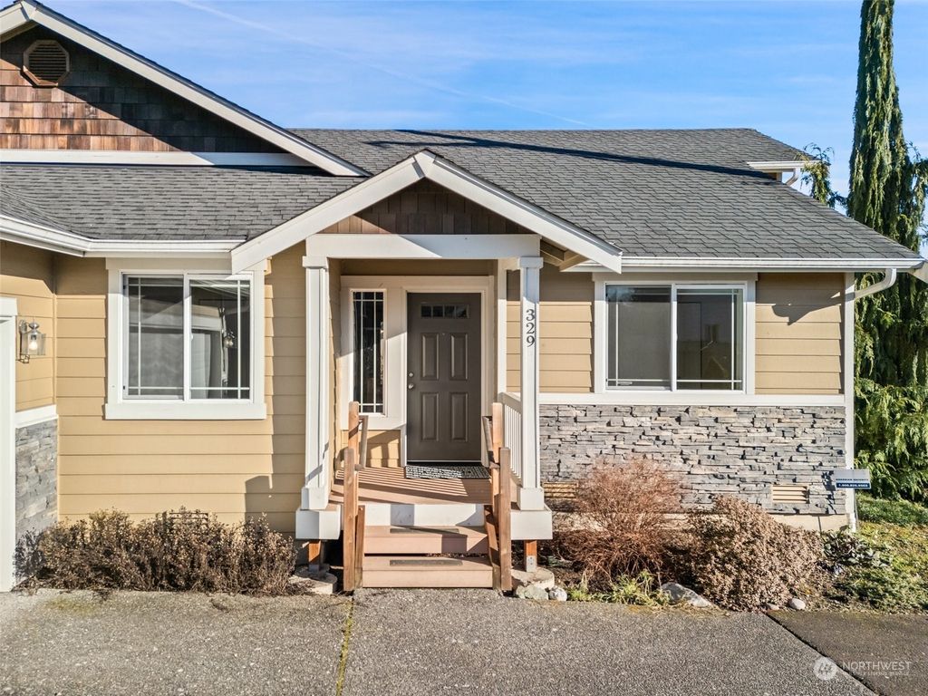 Photo of 329 Dennis Way, Monroe, WA 98272 (MLS # 2328254)