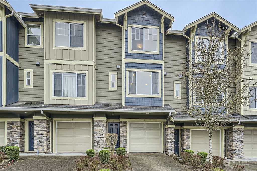Photo of 4508 135th Place SE #3, Mill Creek, WA 98012 (MLS # 2198731)