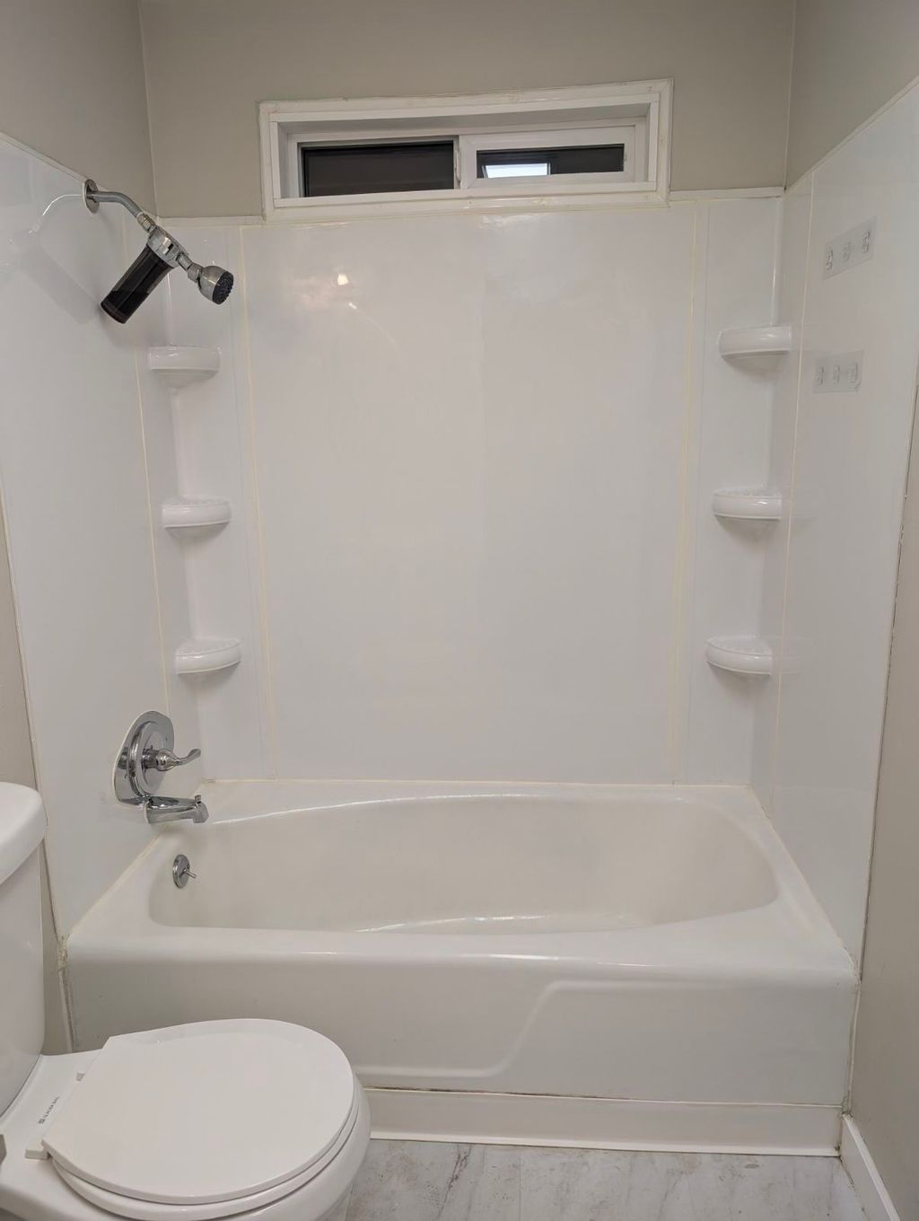 listing image 9364463158653804890