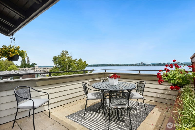 506 Lakeside Avenue S W1