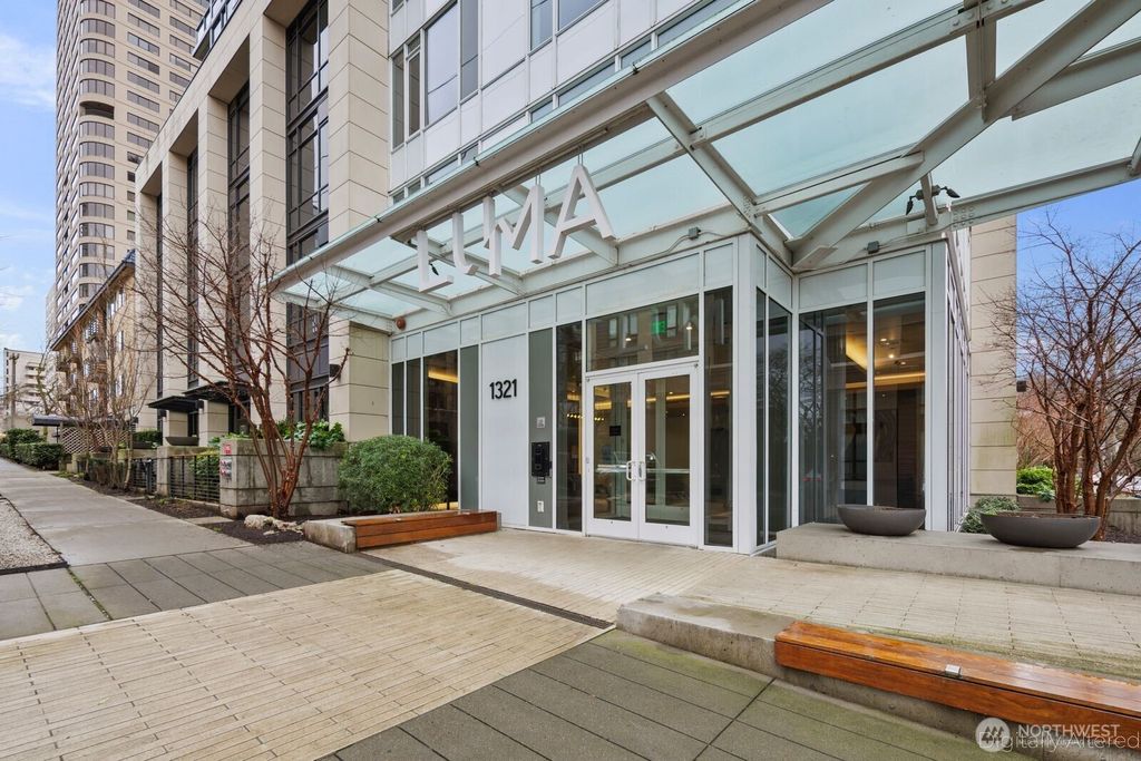 Photo of 1321 Seneca Street #307, Seattle, WA 98101 (MLS # 2475227)