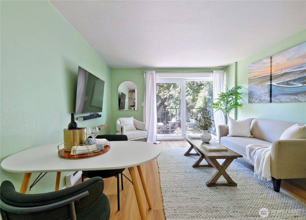 Photo of 1300 University Street #2A, Seattle, WA 98101 (MLS # 2573350)