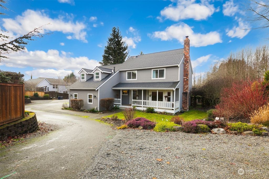 Photo of 13620 41st Avenue SE, Mill Creek, WA 98012 (MLS # 2187190)