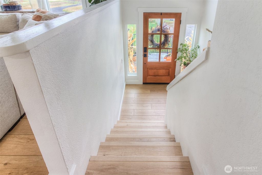 Photo of 240 Knoll Road, Yakima, WA 98908 (MLS # 2452881)