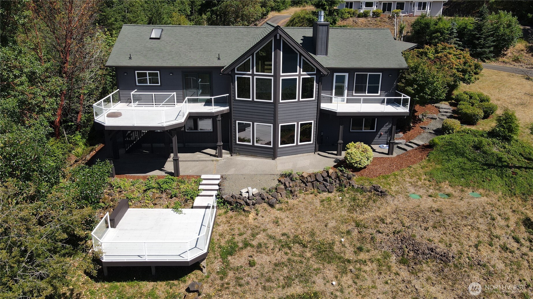 1936 Summit Lake Shore Rd NW