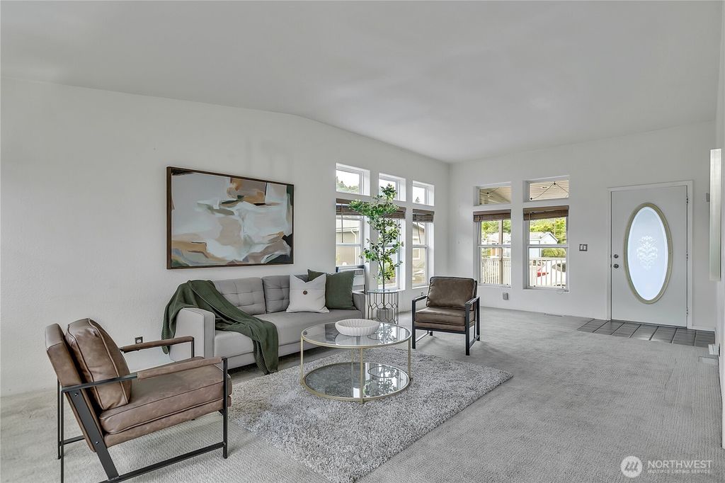 Photo of 15400 SE 155th Place #16, Renton, WA 98058 (MLS # 2398674)