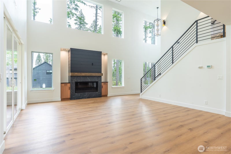 781 W Clear lake Drive