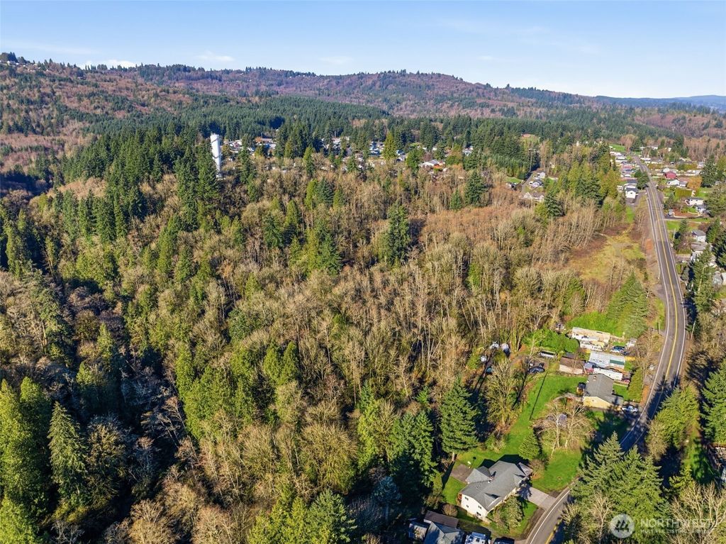 Photo of 115 Alpha Drive, Longview, WA 98632 (MLS # 2468529)