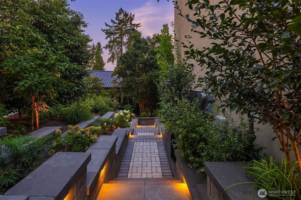 Photo of 9630 SE 5th Street, Bellevue, WA 98004 (MLS # 2481492)