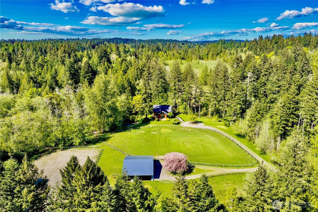 Photo of 7200 NE Day Road W, Bainbridge Island, WA 98110 (MLS # 2514305)
