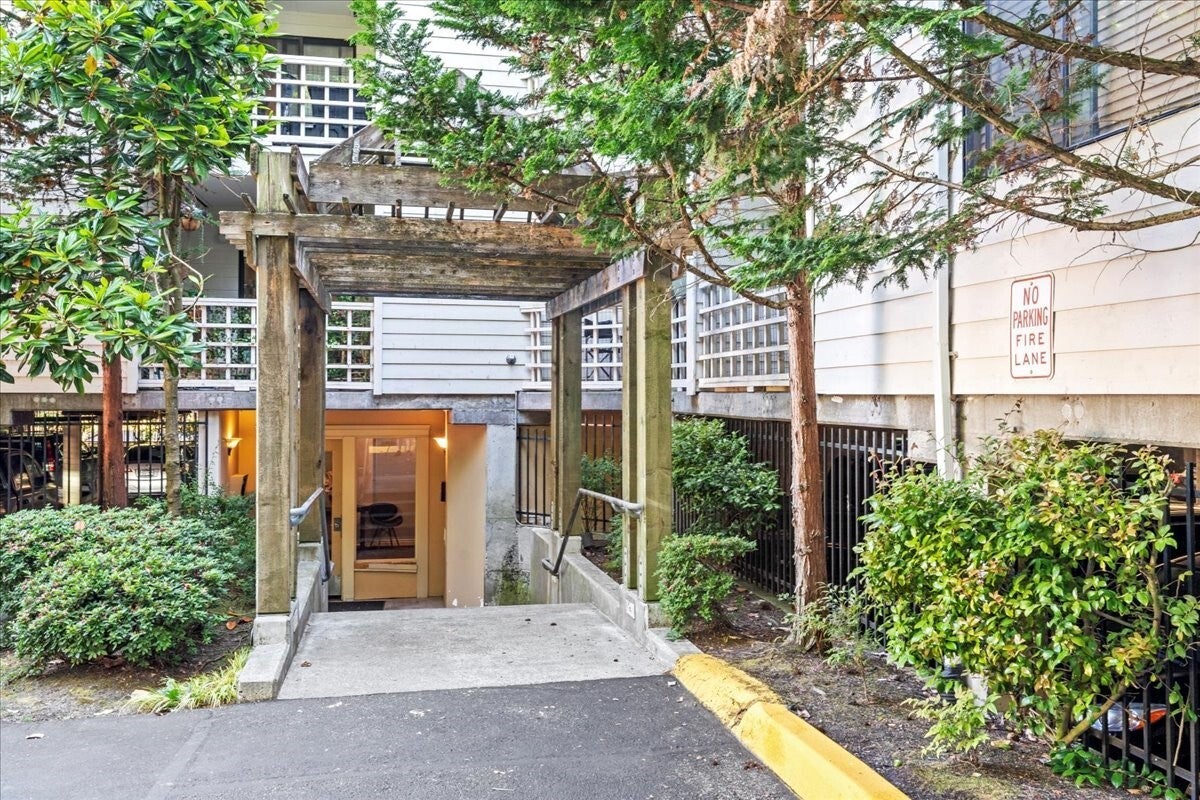 700 N 160th Street A-309