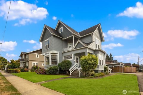 1002 Thompson Street Sumner WA 98390