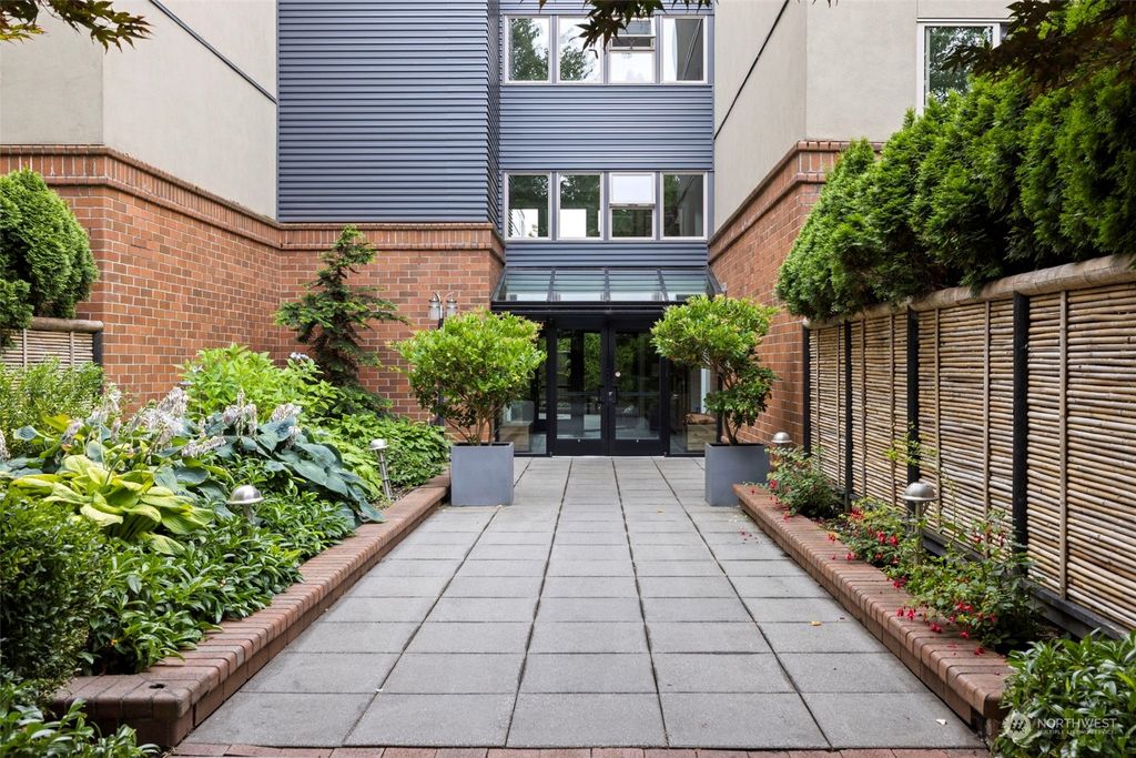 Photo of 275 W Roy Street #402, Seattle, WA 98119 (MLS # 2137908)