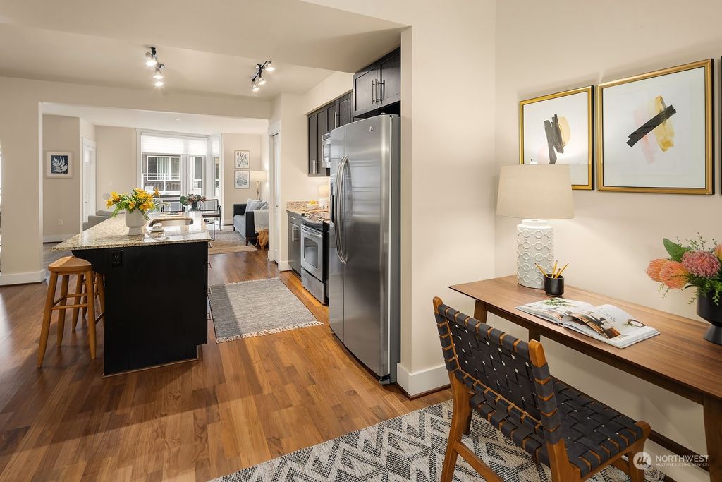 Photo of 699 John Street #413, Seattle, WA 98109 (MLS # 2044770)