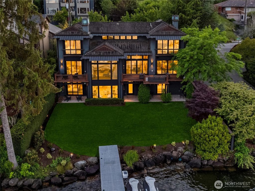 Photo of 1104 Lakeside Avenue S, Seattle, WA 98144 (MLS # 2389009)