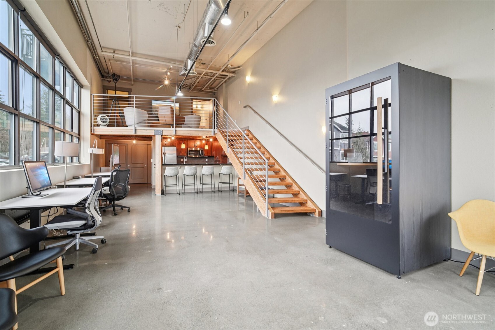 1886 25th Avenue NE 101