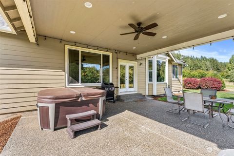 A home in Chehalis