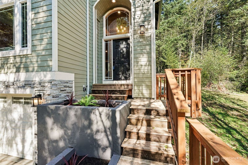 15412 NE Winsor Drive