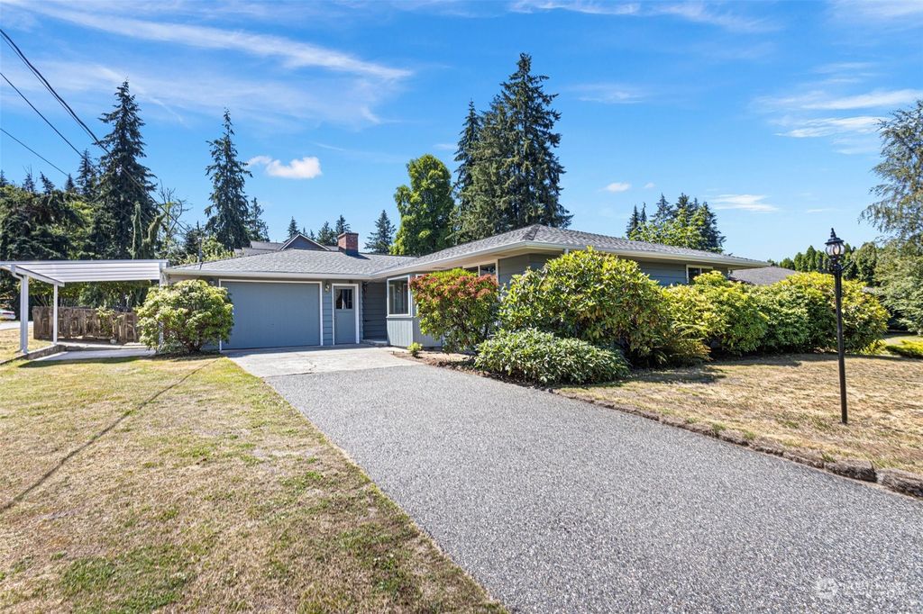 Photo of 118 46th St St SW, Everett, WA 98203 (MLS # 2269706)