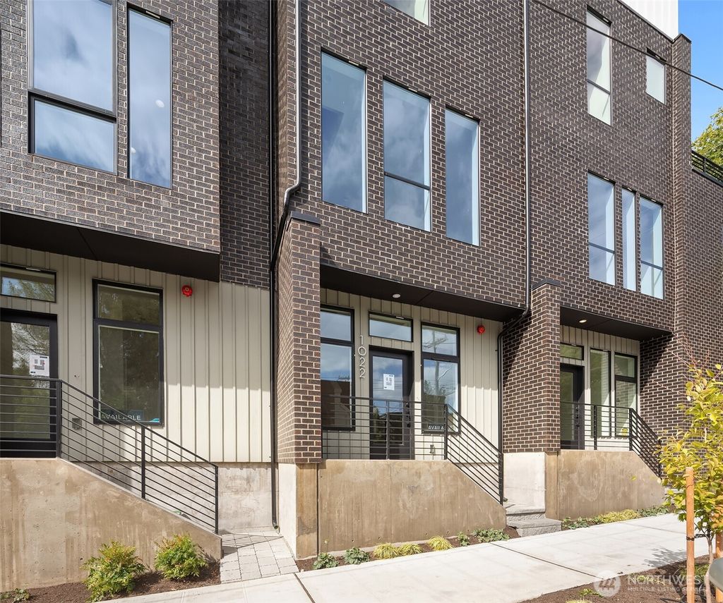 Photo of 1022 E John Street, Seattle, WA 98102 (MLS # 2372371)