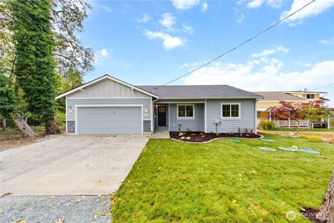 Photo of 1248 Nimitz Drive, Coupeville, WA 98239 (MLS # 2421337)