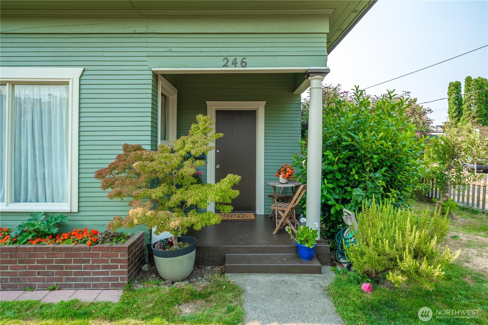 246 4th Avenue NW