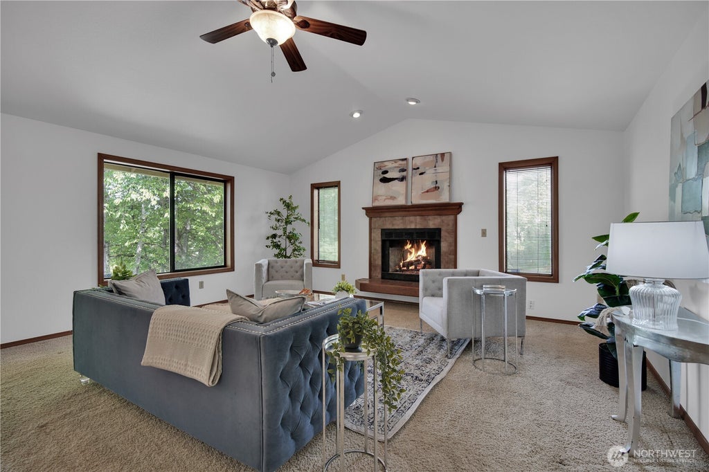 Photo of 14006 SE 158th Street, Renton, WA 98058 (MLS # 2523033)