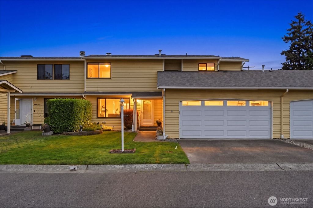 Photo of 1837 F Street SE #2, Auburn, WA 98002 (MLS # 2528214)