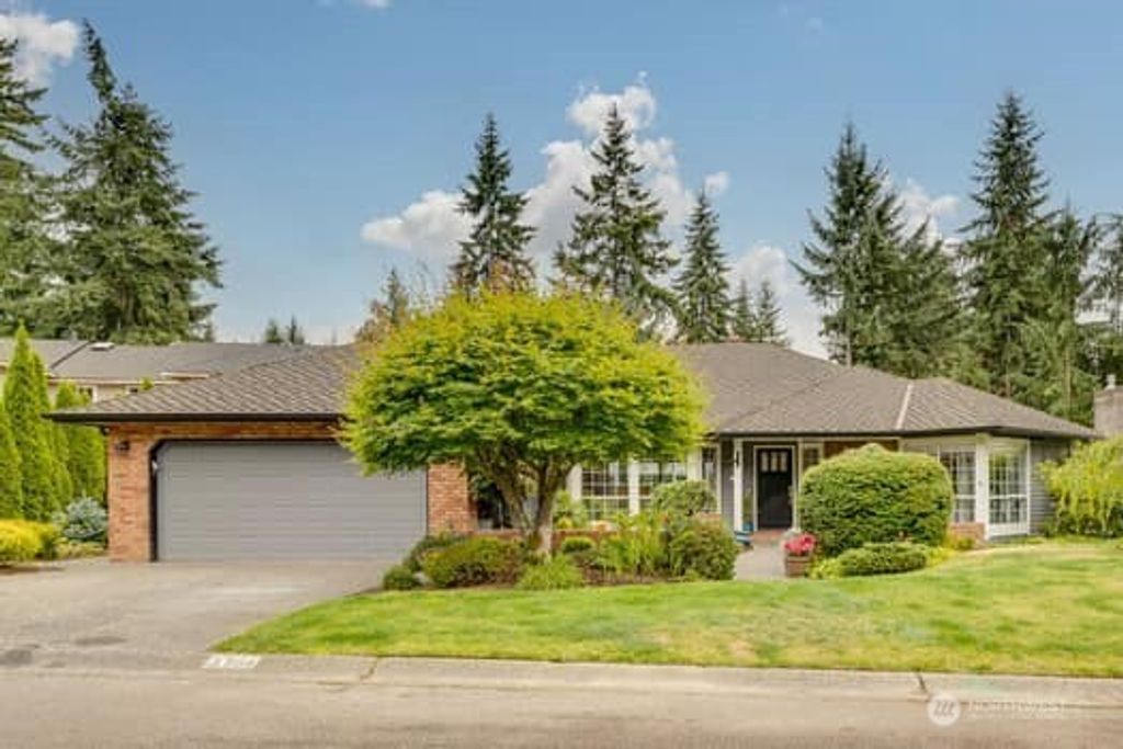 Photo of 1704 142nd Place SE, Mill Creek, WA 98012 (MLS # 2413123)