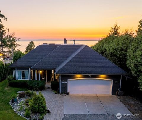 Photo of 8613 Semiahmoo Drive, Blaine, WA 98230 (MLS # 2365495)
