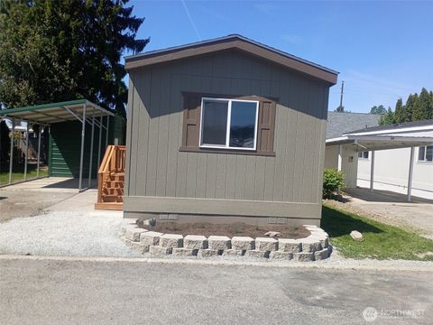 Photo of 2522 OLd Highway 99 S #37, Mount Vernon, WA 98273 (MLS # 2521761)